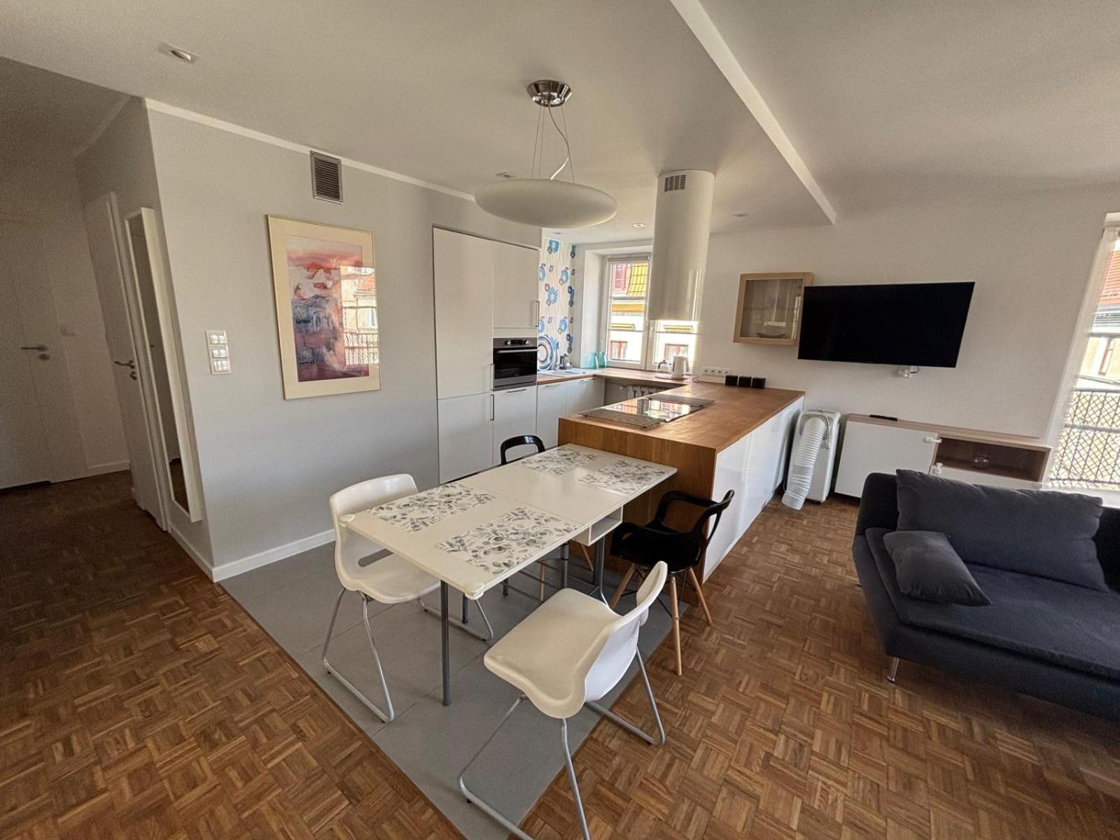 Muzyczna Oaza Przy Rynku Apartment วรอตซวาฟ ภายนอก รูปภาพ